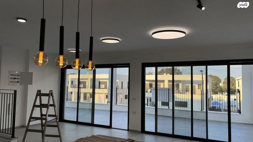 גג/ פנטהאוז, דגן 2, עמירם, פרדס חנה כרכור