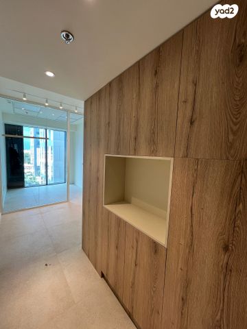 משרדים, משה דיין 10, פארקטק פתח תקווה / אזור תעשייה קרית אריה, פתח תקווה