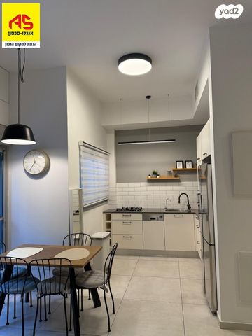 דירת גן, אבן גבירול, מרכז, הרצליה