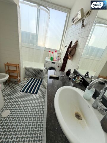 דירה, ישראל אהרוני, א' / צפון מזרח העיר, רחובות