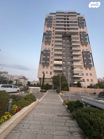 רחובות החדשה