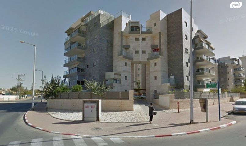 גג/ פנטהאוז