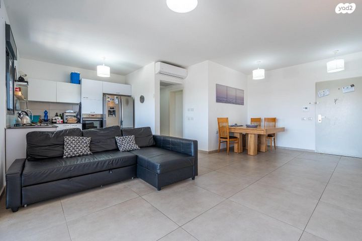 דירה, נווה אור, אור עקיבא