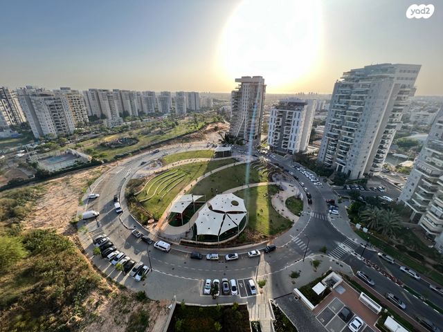 דירה, רחובות החדשה, רחובות