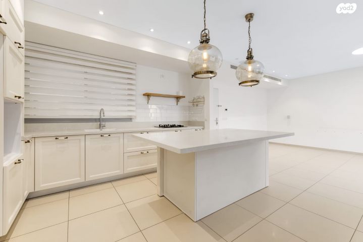 דירה, סביוני נצר סירני, נס ציונה