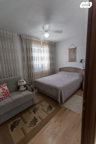 דופלקס, פתח תקווה, אשדוד