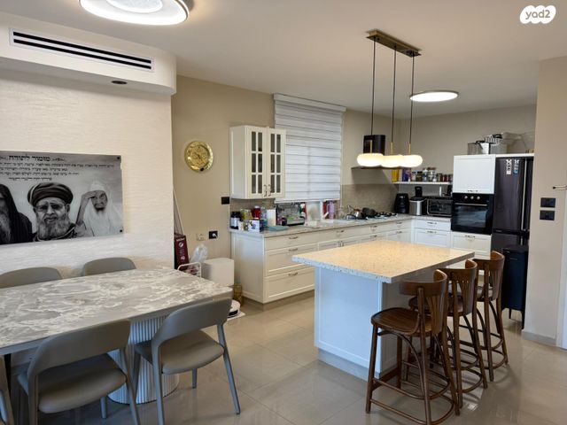 דירה, אברהם בלסברג, ברנע, אשקלון