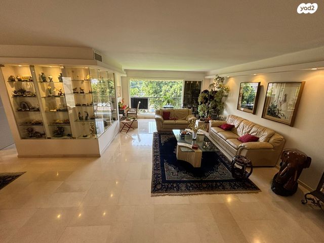 נווה אביבים