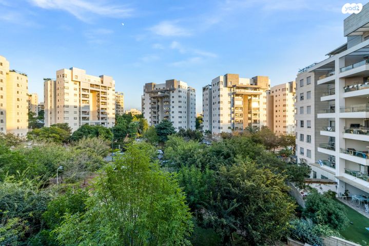 דירה, סביוני נצר סירני, נס ציונה