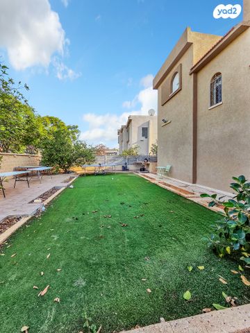 בית פרטי/ קוטג', שמואל תמיר 8, שכונה י"א, באר שבע