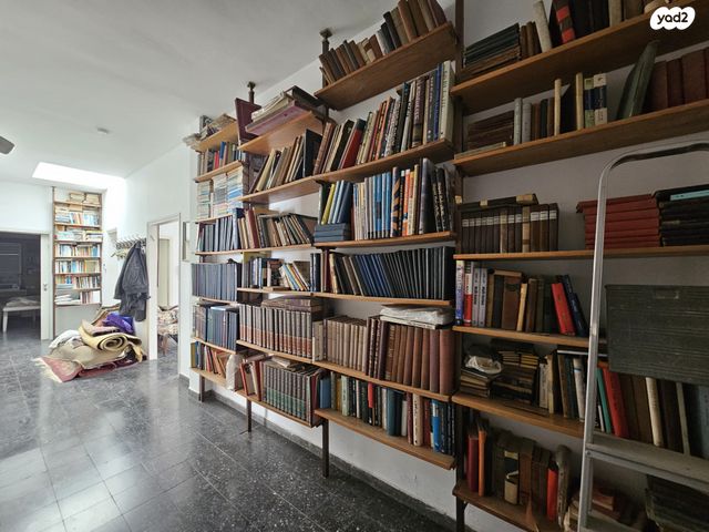 גג/ פנטהאוז, הזיתים, שכונת יהלום, מרכז העיר ב, רמת גן