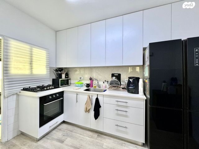 דירה, לוי אשכול 23, נאות שקד, נתניה