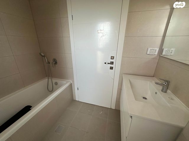 דירה, מקור חיים, מקור חיים, ירושלים