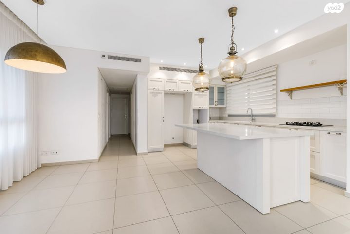 דירה, סביוני נצר סירני, נס ציונה