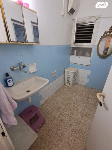 דירה, הנביאים, דרום מערב ותיק, בת ים