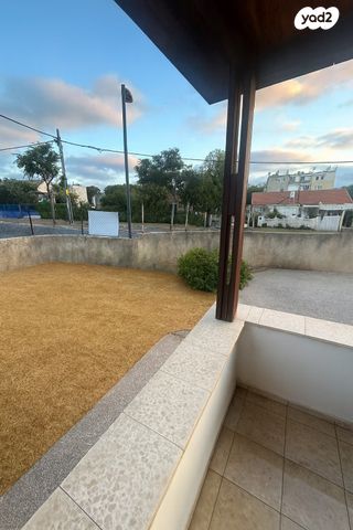 דו משפחתי, אסף שמחוני 23, גבעה א', שביט, קרית אתא