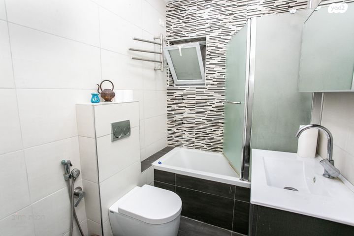 דירה, גרנדוס, קרית בורוכוב, רמת גן