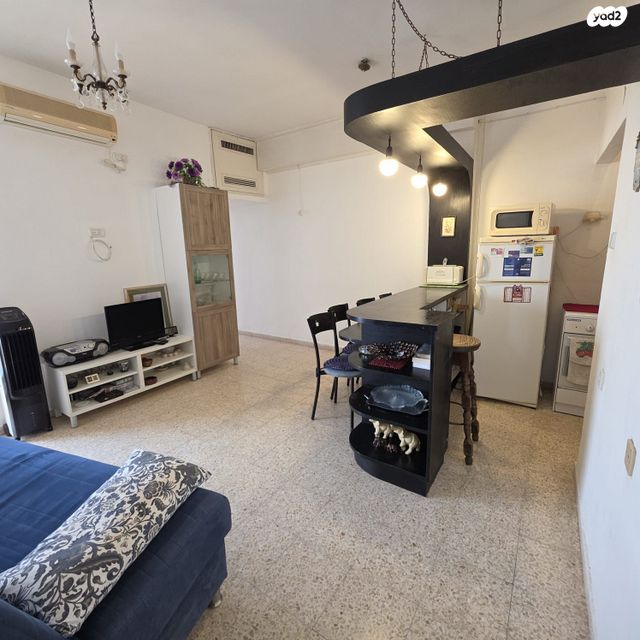 דירה, שדרות ניצה 5, צפון מערב מרכז העיר, נתניה