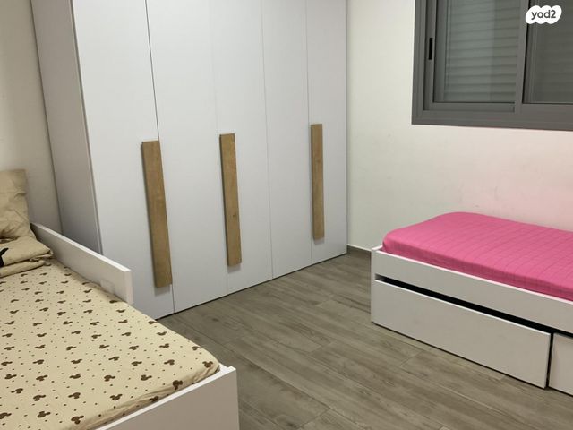 דירת גן, תדהר, המכבים, גבעת זאב