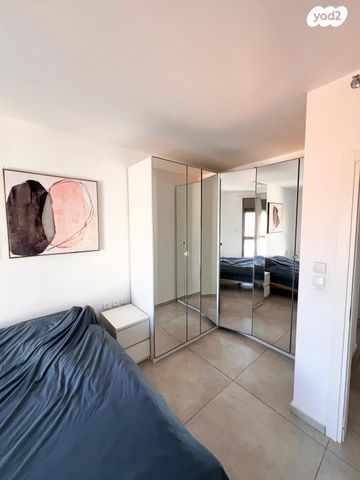 דירה, ליבת העיר, יהוד מונוסון