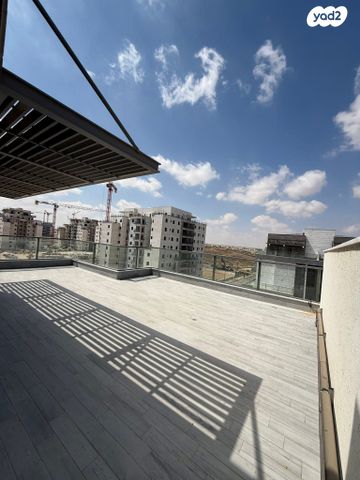 גג/ פנטהאוז