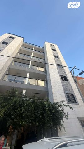 דירה, ארלוזורוב 73, עצמאות יוספטל, בת ים