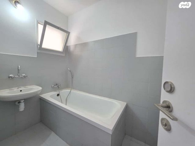 דירה, קרית גת