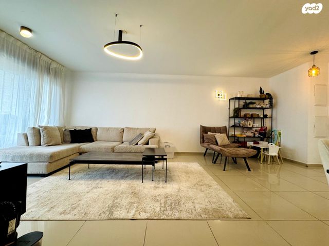 שדרות מקס ואמפרו שיין 