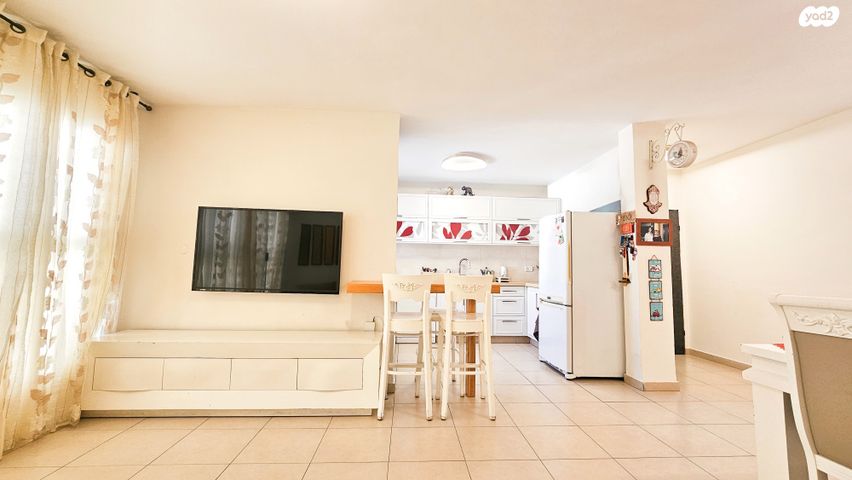 דירה, שמואל הנביא, רובע י', אשדוד