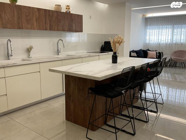 דירת גן, תדהר, המכבים, גבעת זאב