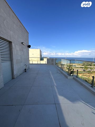 בית פרטי/ קוטג', פנצ'ו, נתניה