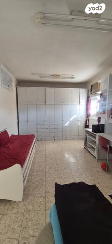 דופלקס, רבי עקיבא, הר שלום, בני ברק