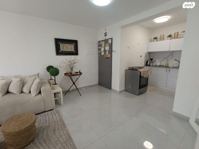 דירה, שדרות חיים וייצמן, צפון מערב מרכז העיר, נתניה