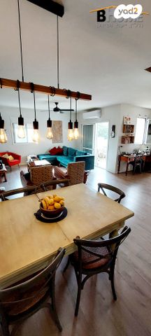 דופלקס, דרך לב השרון, צורן, קדימה צורן