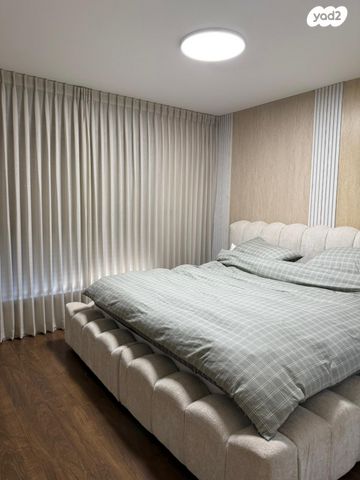 דירה, אברהם בלסברג, ברנע, אשקלון