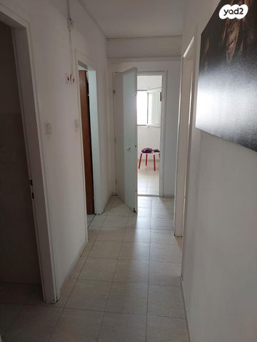 דירה, מאיר גרוסמן, נווה זאב, נאות אילן, באר שבע