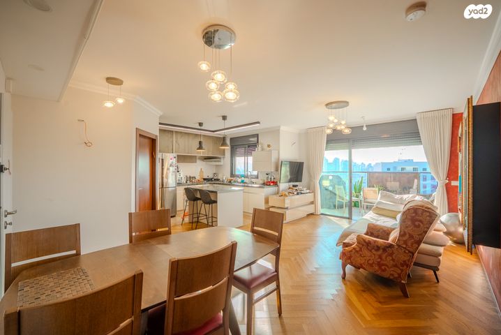 דירה, צה"ל 62, פתח תקווה