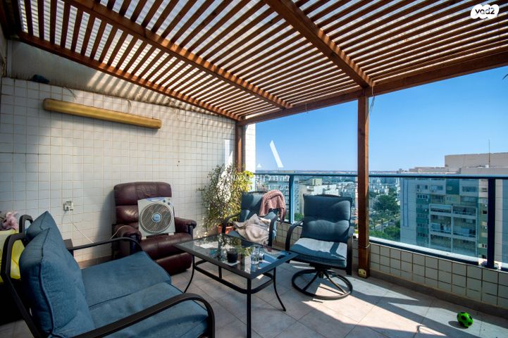 דופלקס, תש"ח, רובע הקריה, הסיטי, אשדוד