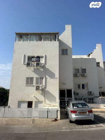 אריה בן אליעזר 