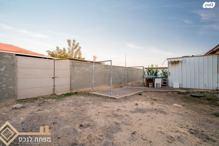 בית פרטי/ קוטג', מעגלים, מעגלים