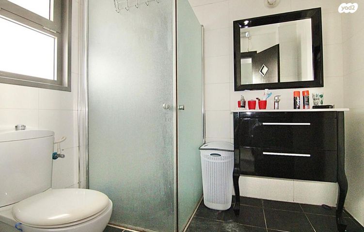 דירה, הזוהר, פתח תקווה