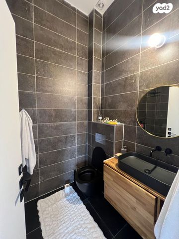 גג/ פנטהאוז, יהושוע אזולאי 8, נווה שרון / שער העיר, נתיבות