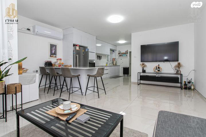 בית פרטי/ קוטג', אשל 9, מרכז העיר, סביניה, הוותיקה, קרית ביאליק