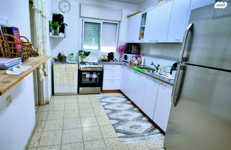 דירה, משה דיין, נווה סביון, אור יהודה