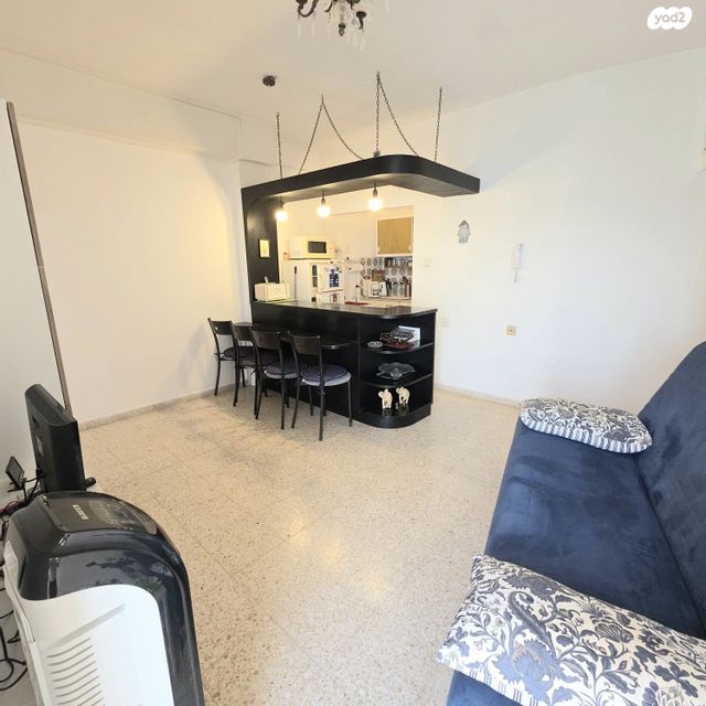 דירה, שדרות ניצה 5, צפון מערב מרכז העיר, נתניה