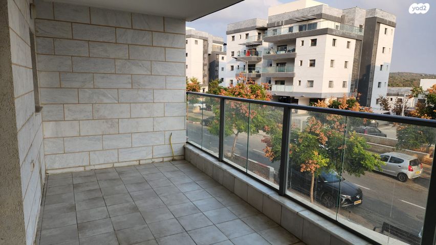 דירה, אחדות 5, חריש