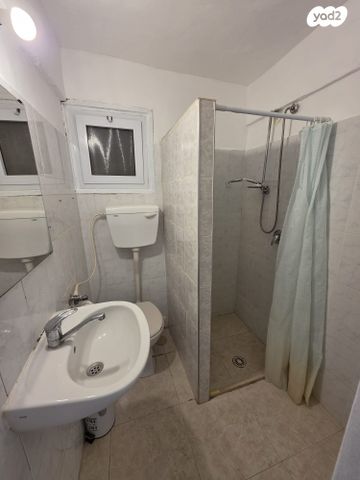 דירה, יצחק רגר 124, שכונה ד', באר שבע