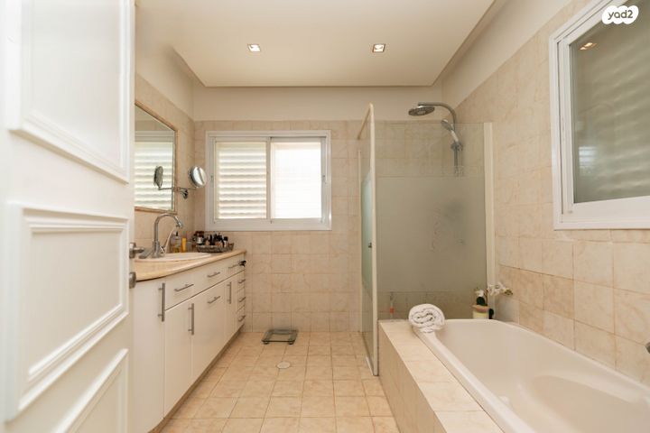 דו משפחתי, יקינטון 5, רמת פולג, נתניה