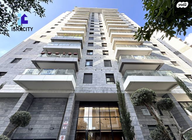 דירה, רועי קליין, קרית קריניצי, רמת גן