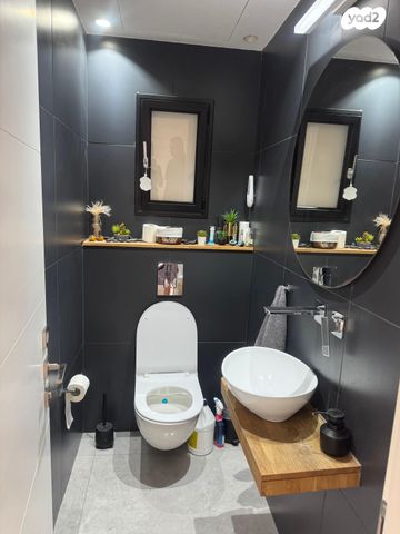 דו משפחתי, כפר יונה